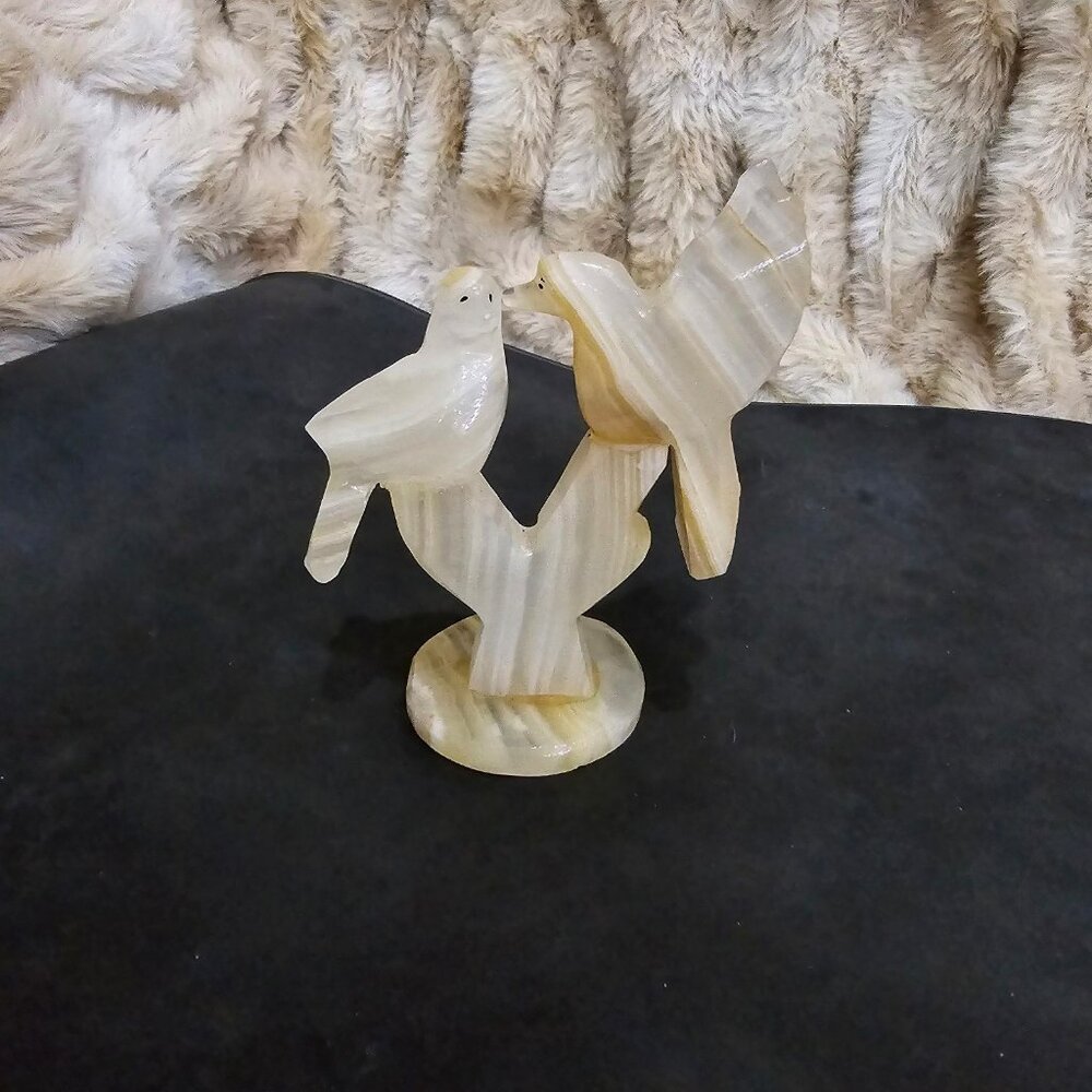 Solid Onyx carving statue crystal marble figurine doves in tree gemstone